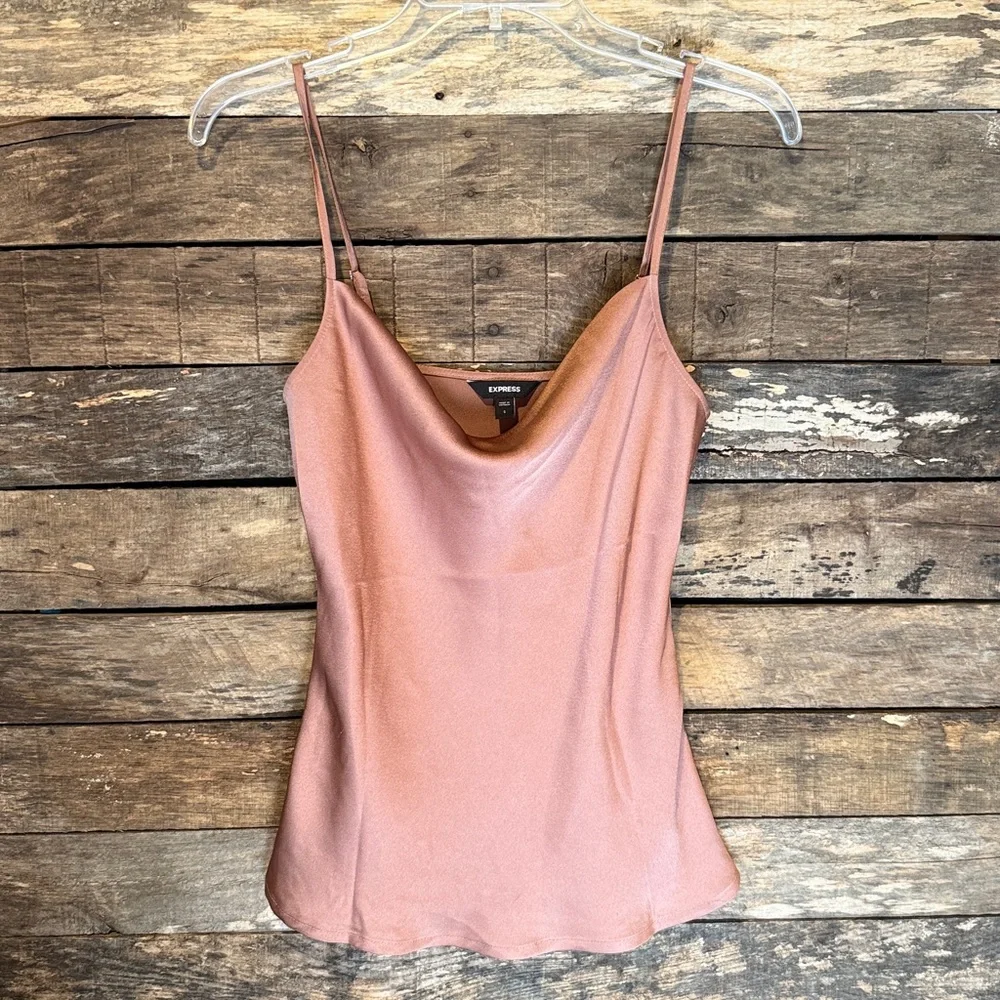 💰BOGO FREE Express Cami Top - Picture 4 of 6